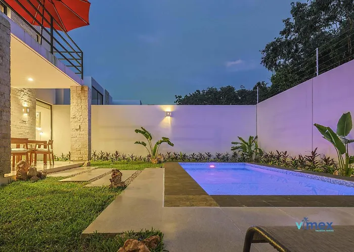 Modern Townhouse With Private Pool And Bbq Area Playa del Carmen