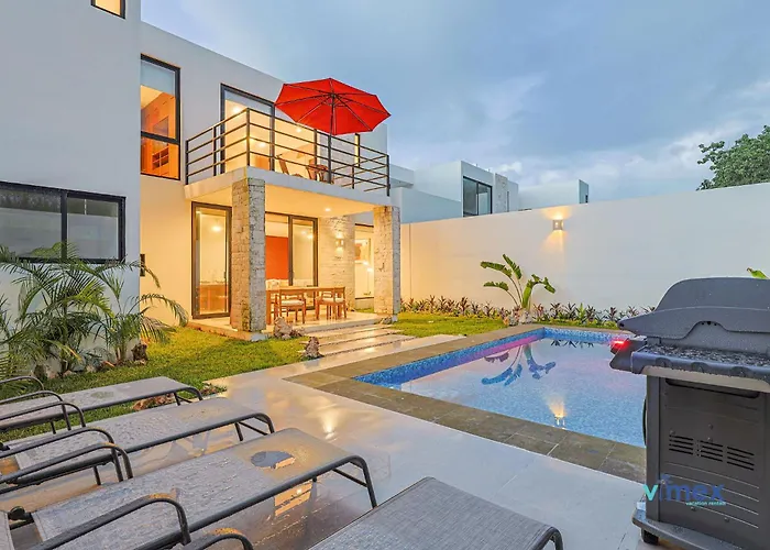 Modern Townhouse With Private Pool And Bbq Area *
