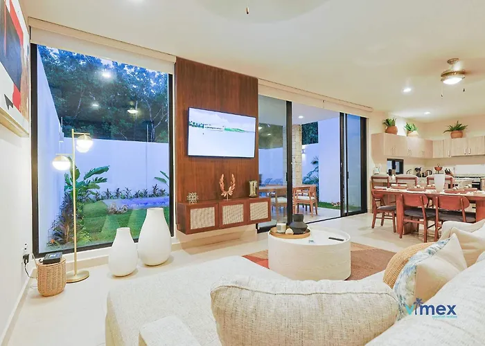 Casa de férias Modern Townhouse With Private Pool And Bbq Area *